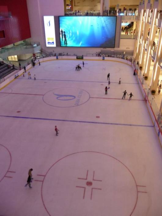 Dubai Mall Ice Rink