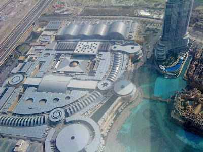 Dubai Mall Outside View