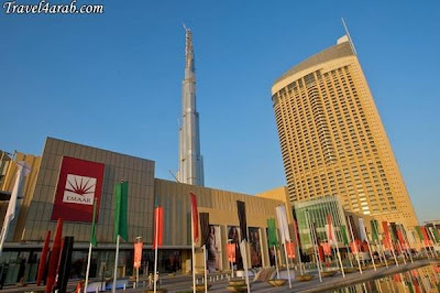 Dubai Mall Outside View