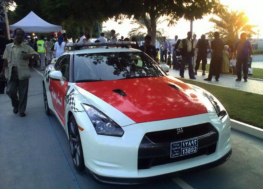 Dubai Police Cars Bmw