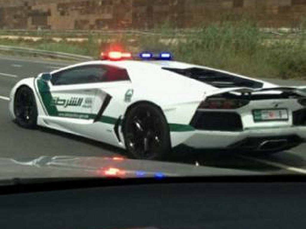 Dubai Police Cars Lamborghini