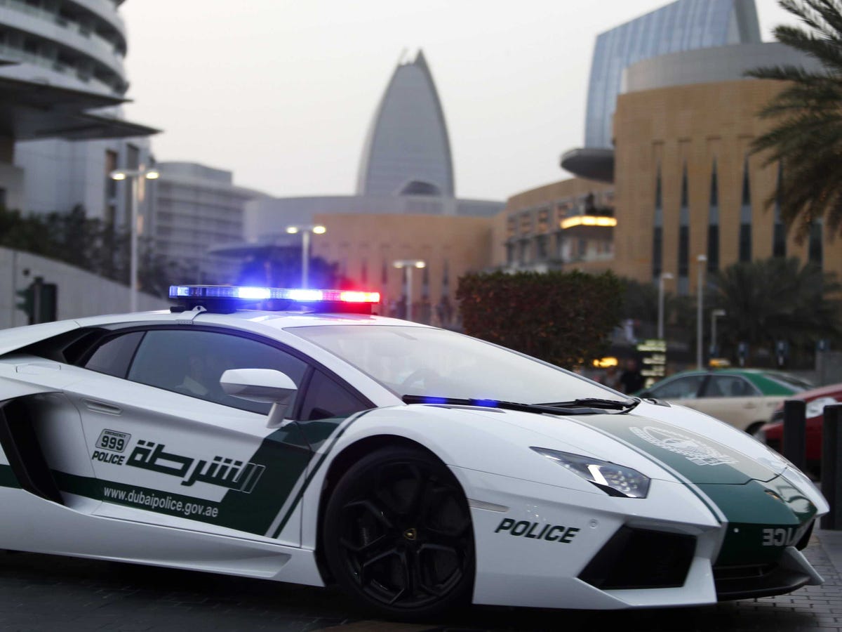 Dubai Police Lamborghini Ferrari