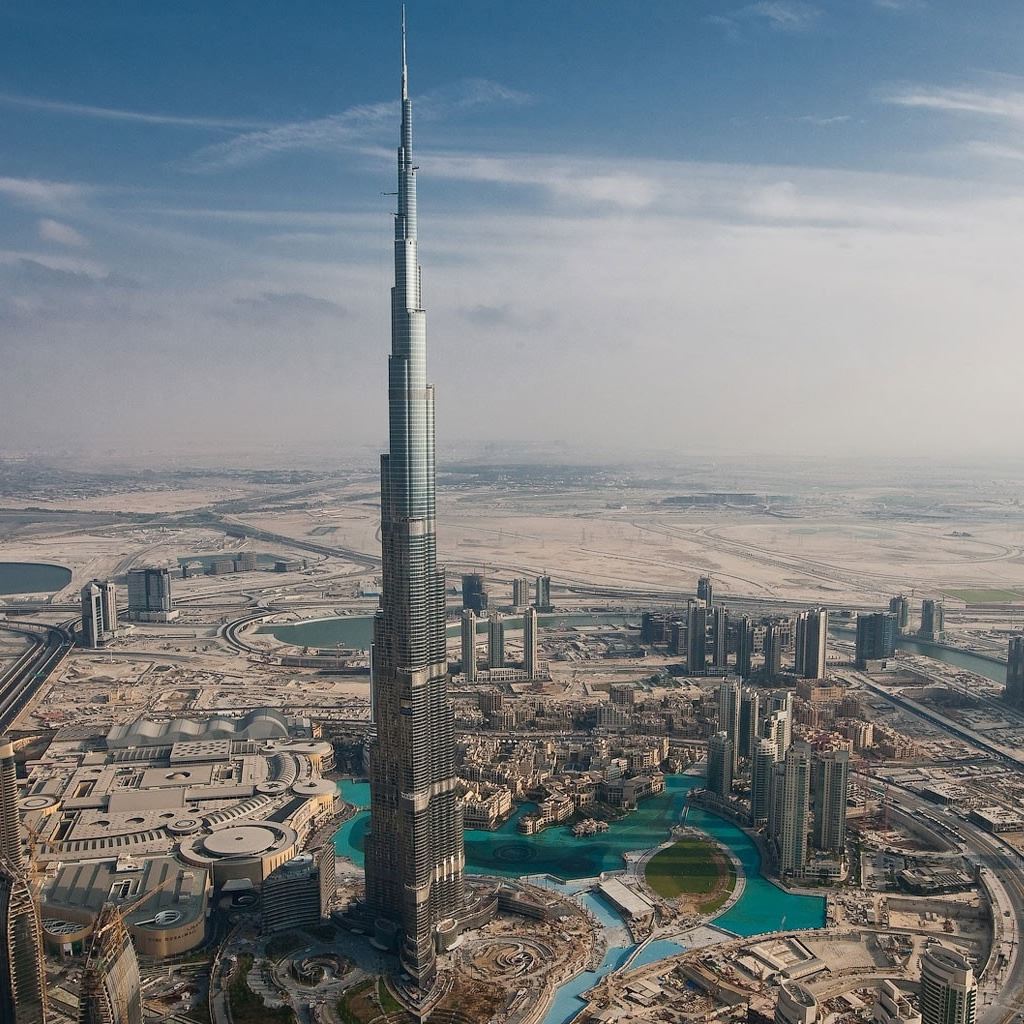 Dubai Tower Wallpaper