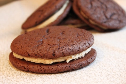 Easy Whoopie Pie Recipe Using Cake Mix