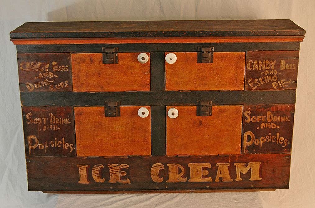 Eskimo Pie Ice Cream Cooler 1920