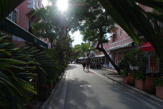 Espanola Way South Beach Restaurants