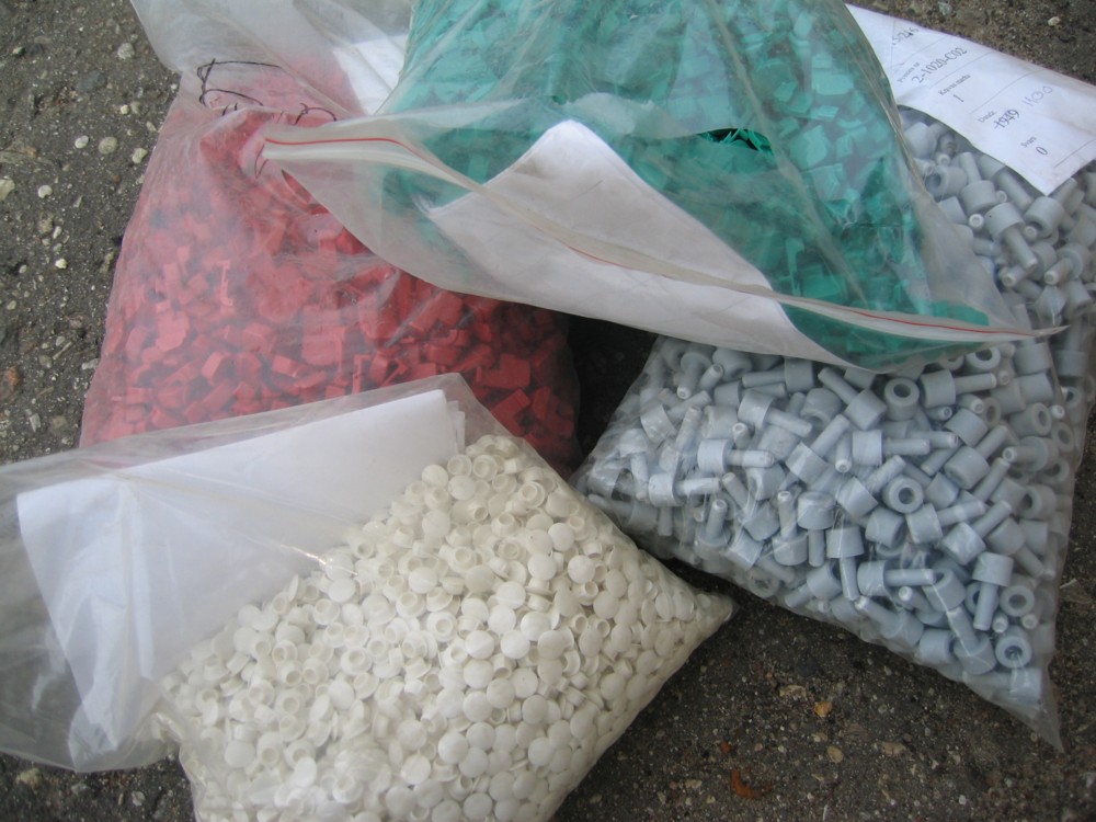 Feedstock Recycling And Pyrolysis Of Waste Plastics