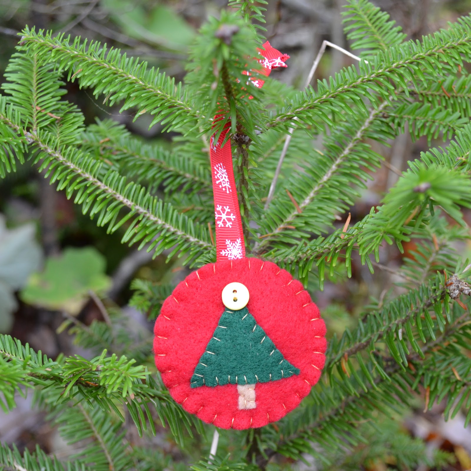 Felt Christmas Tree Decorations To Make