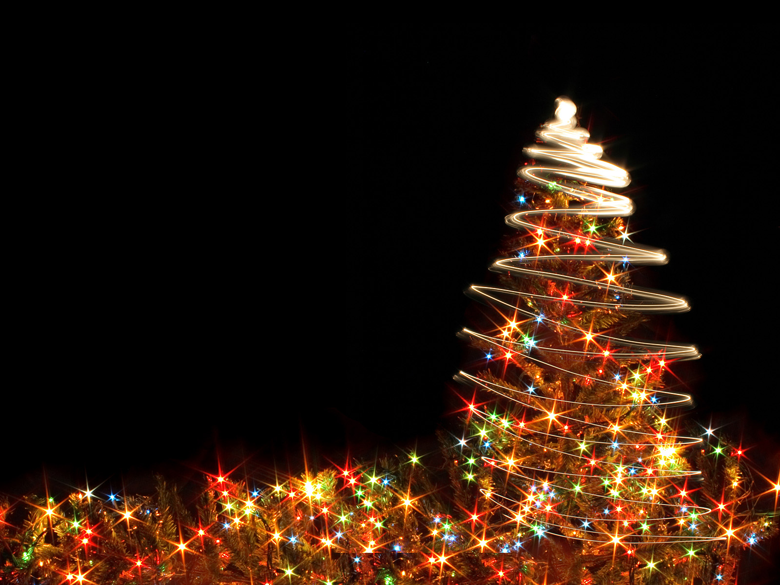 Free Wallpaper Christmas Tree