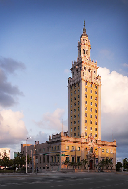 Freedom Tower Miami Hours