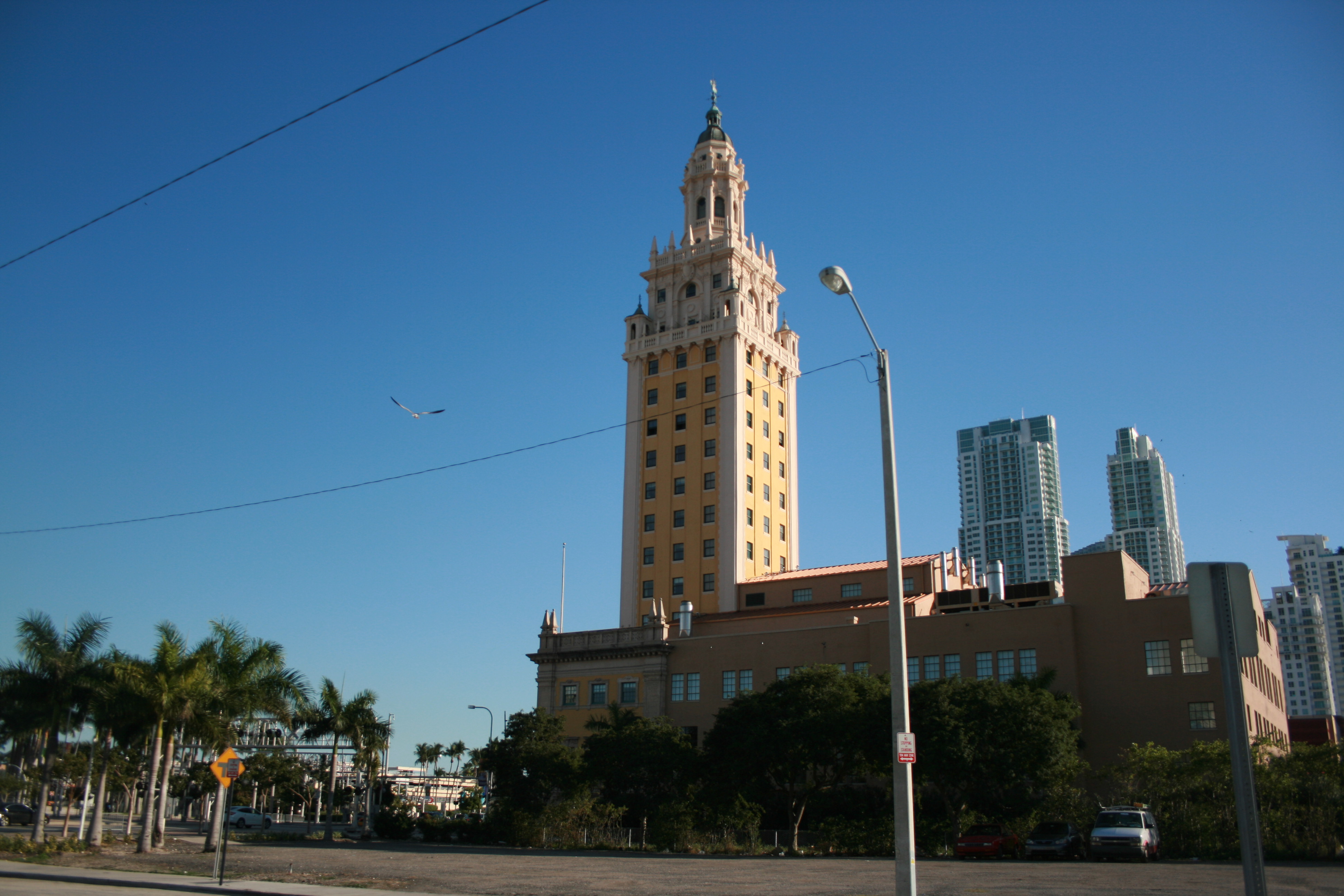 Freedom Tower Miami Museum