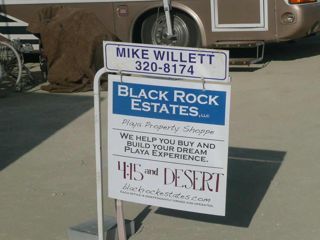 Funny Real Estate Signs