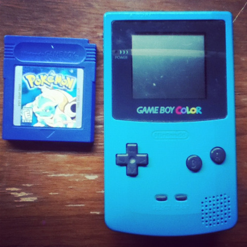 Gameboy Color Pokemon Blue