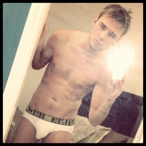 Gary Barlow Bulge