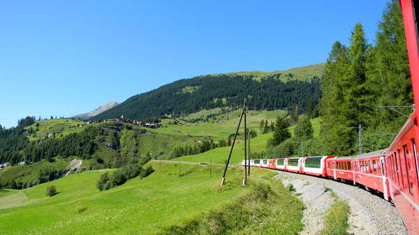 Glacier Express Train From Zermatt To St Moritz