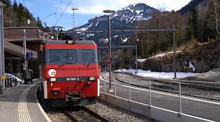 Glacier Express Train Stops