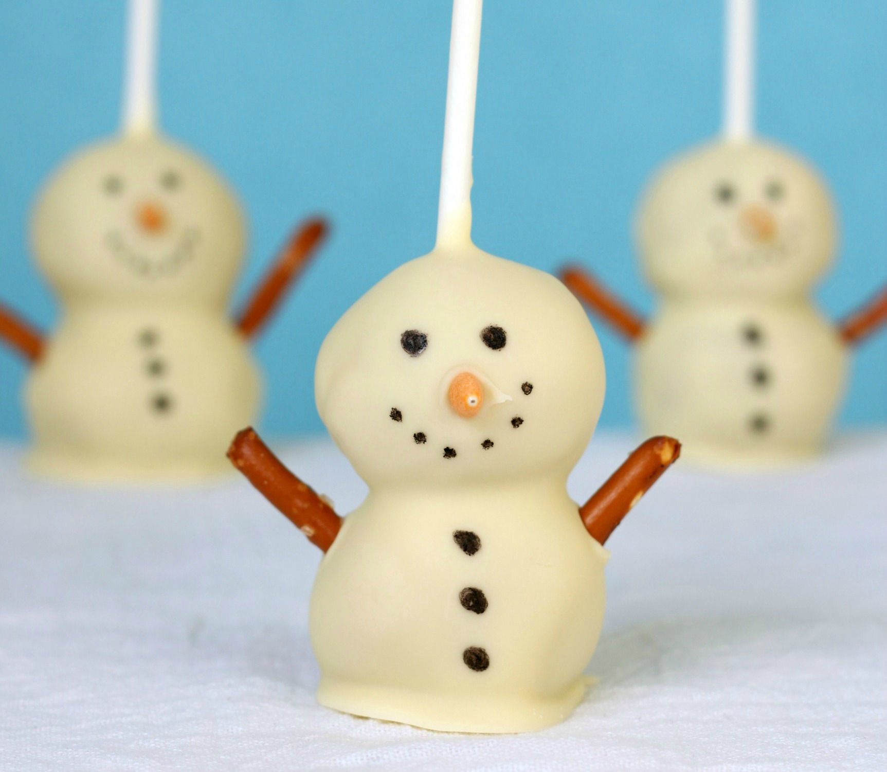 Holiday Cake Pops Ideas