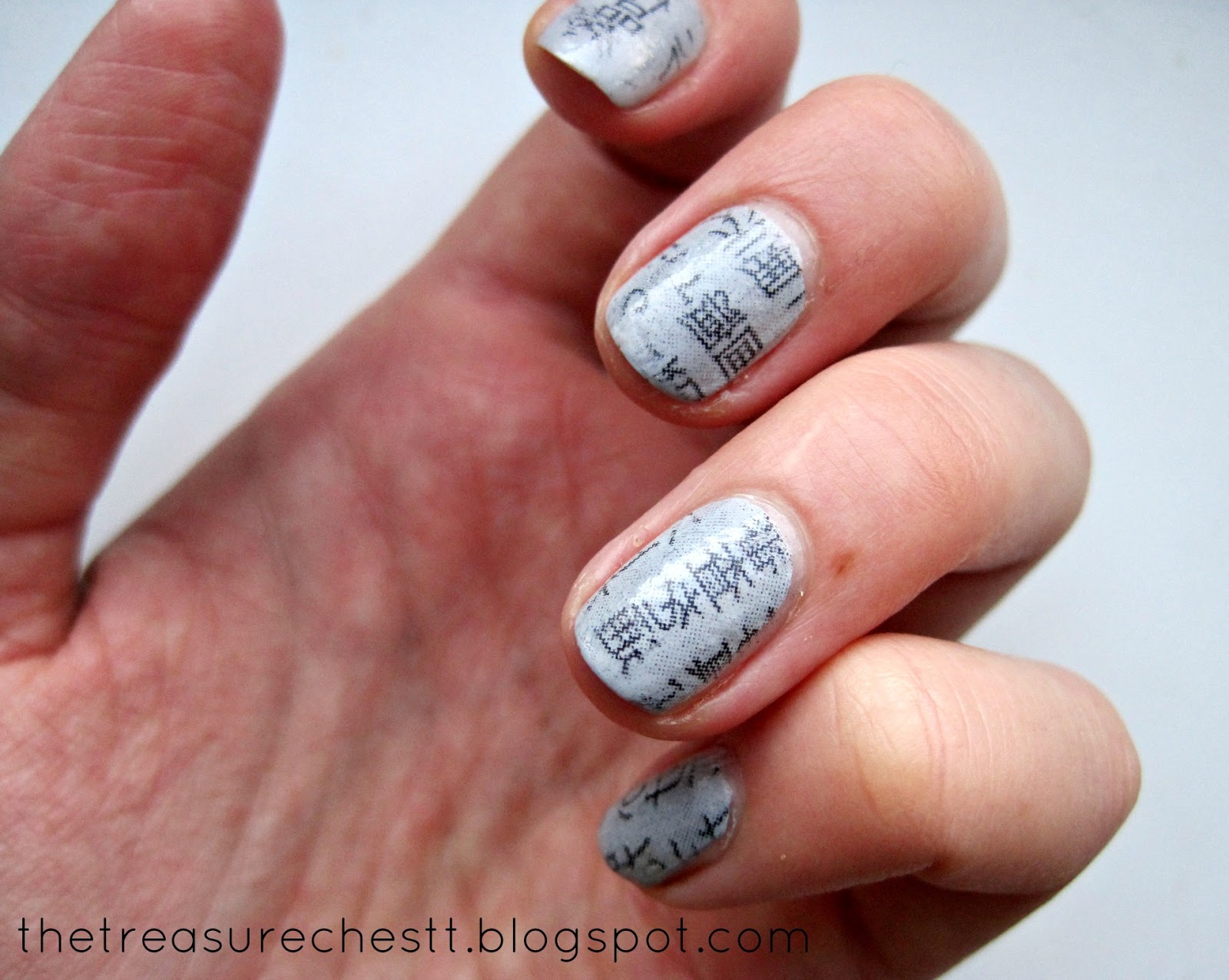 How To Do Newspaper Nails With Rubbing Alcohol