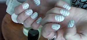 How To Do Newspaper Nails With Water