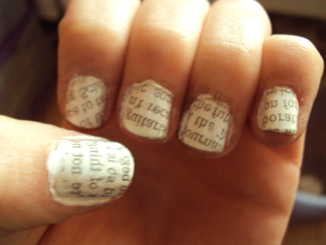 How To Do Newspaper Nails Without Alcohol