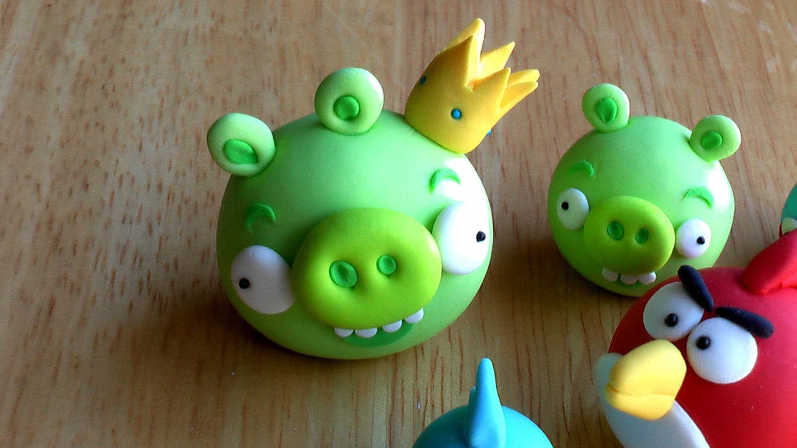 How To Make Angry Birds Cake Toppers