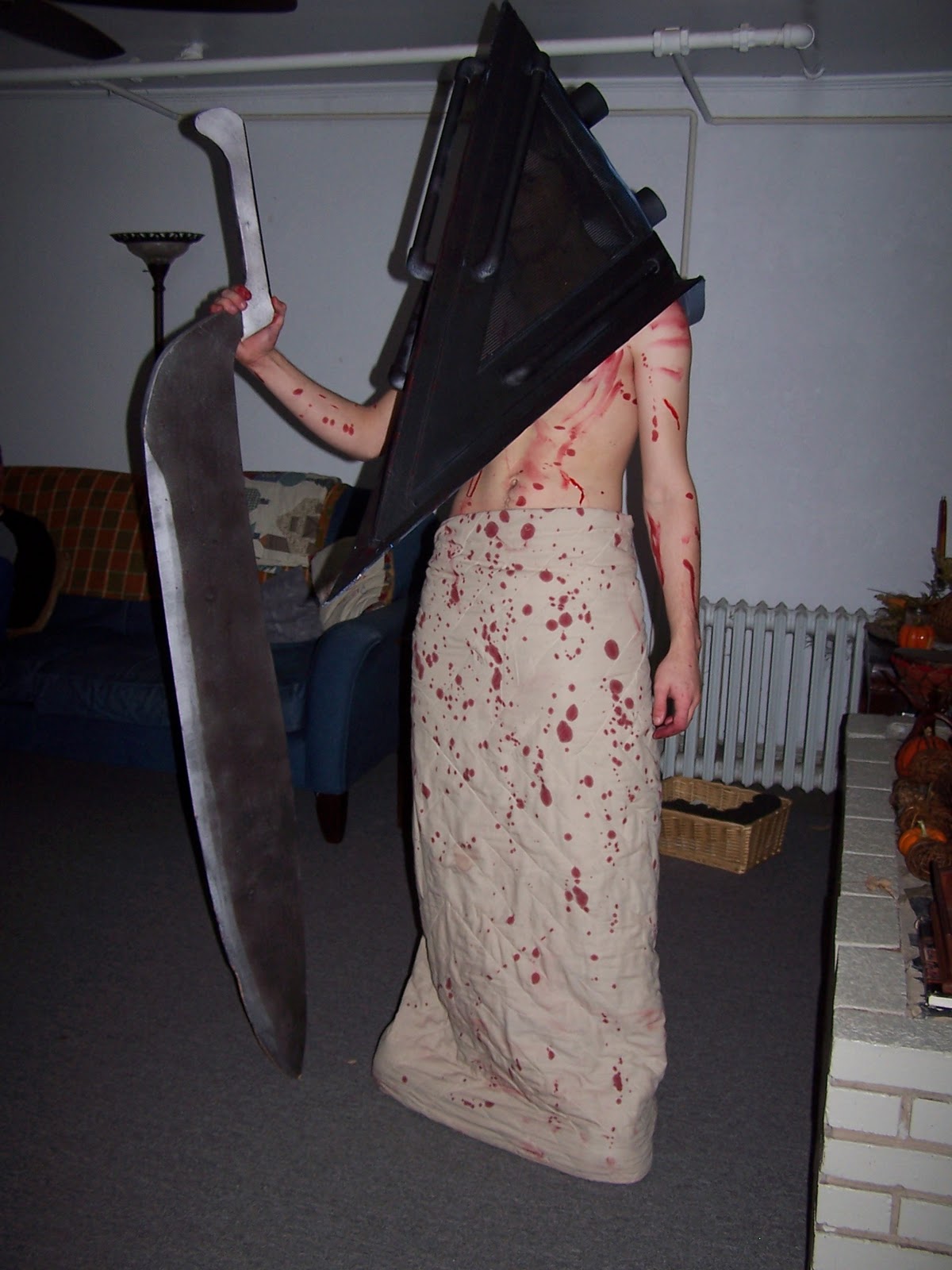 How To Make Pyramid Head Costume