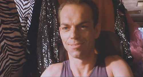 Hugo Weaving Priscilla Queen Desert