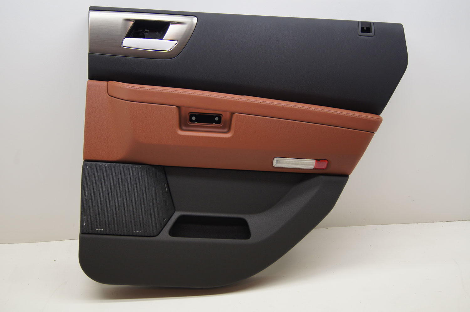 Hummer H2 Interior Door Panel