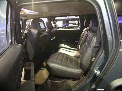 Hummer H2 Interior Images