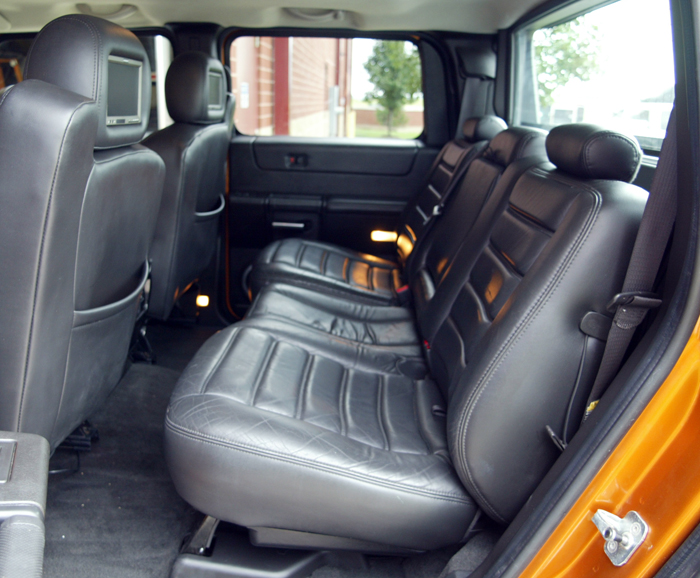 Hummer H2 Sut Interior