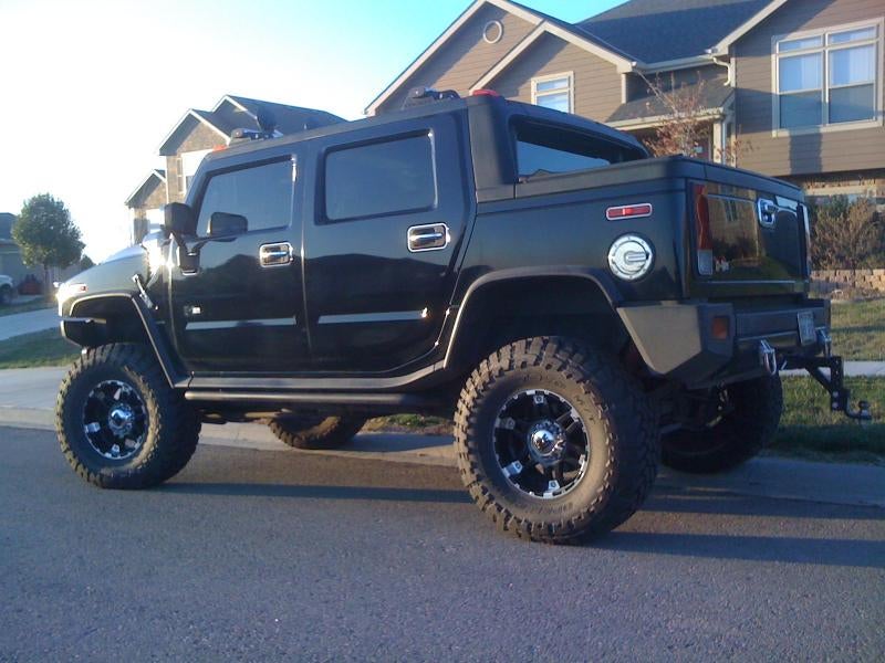 Hummer H2 Sut Lifted