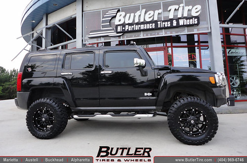 Hummer H3 Black Rims