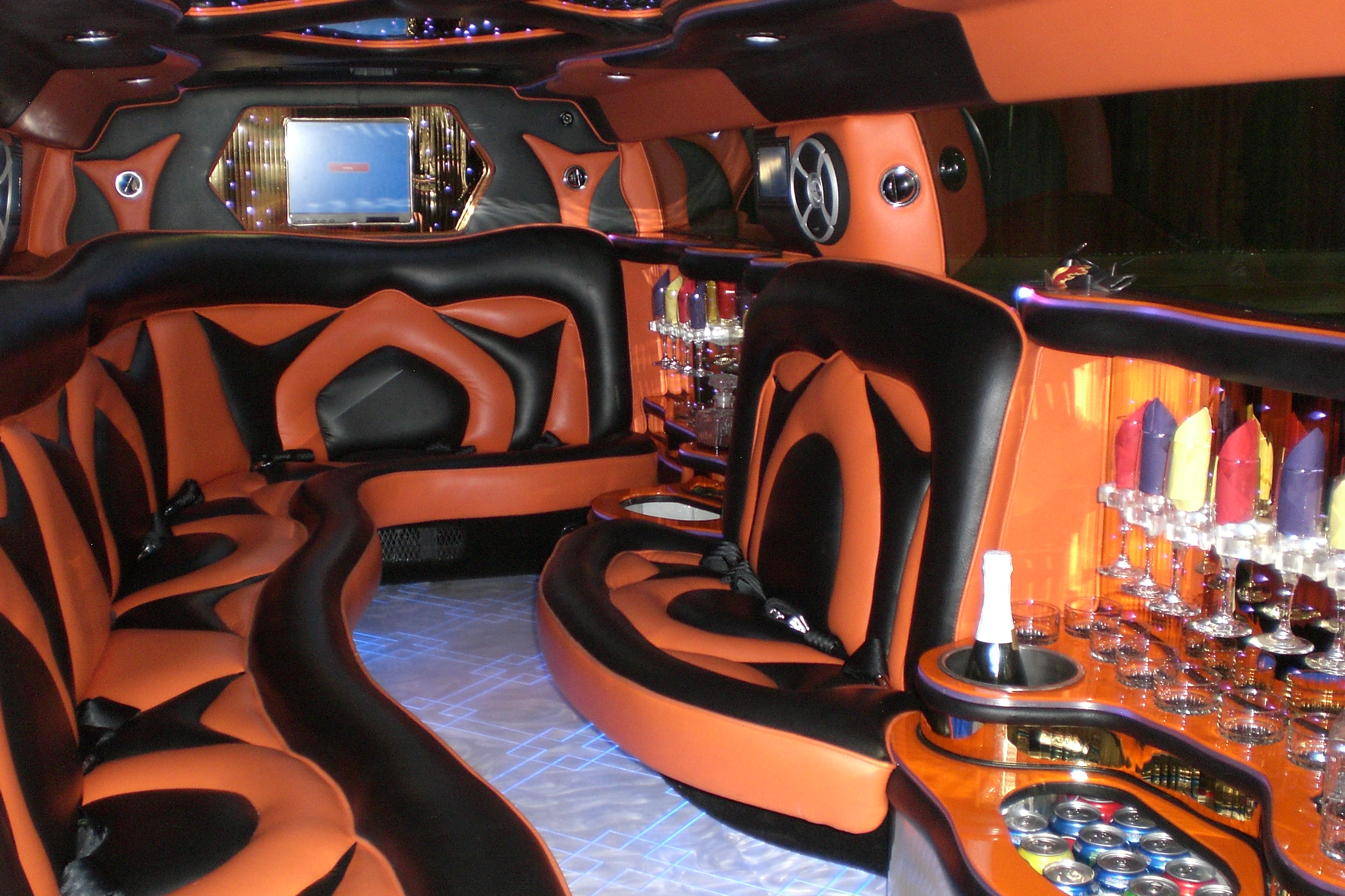 Hummer H3 Limo