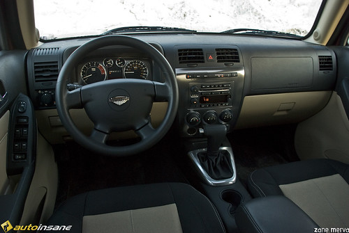 Hummer H3t Interior