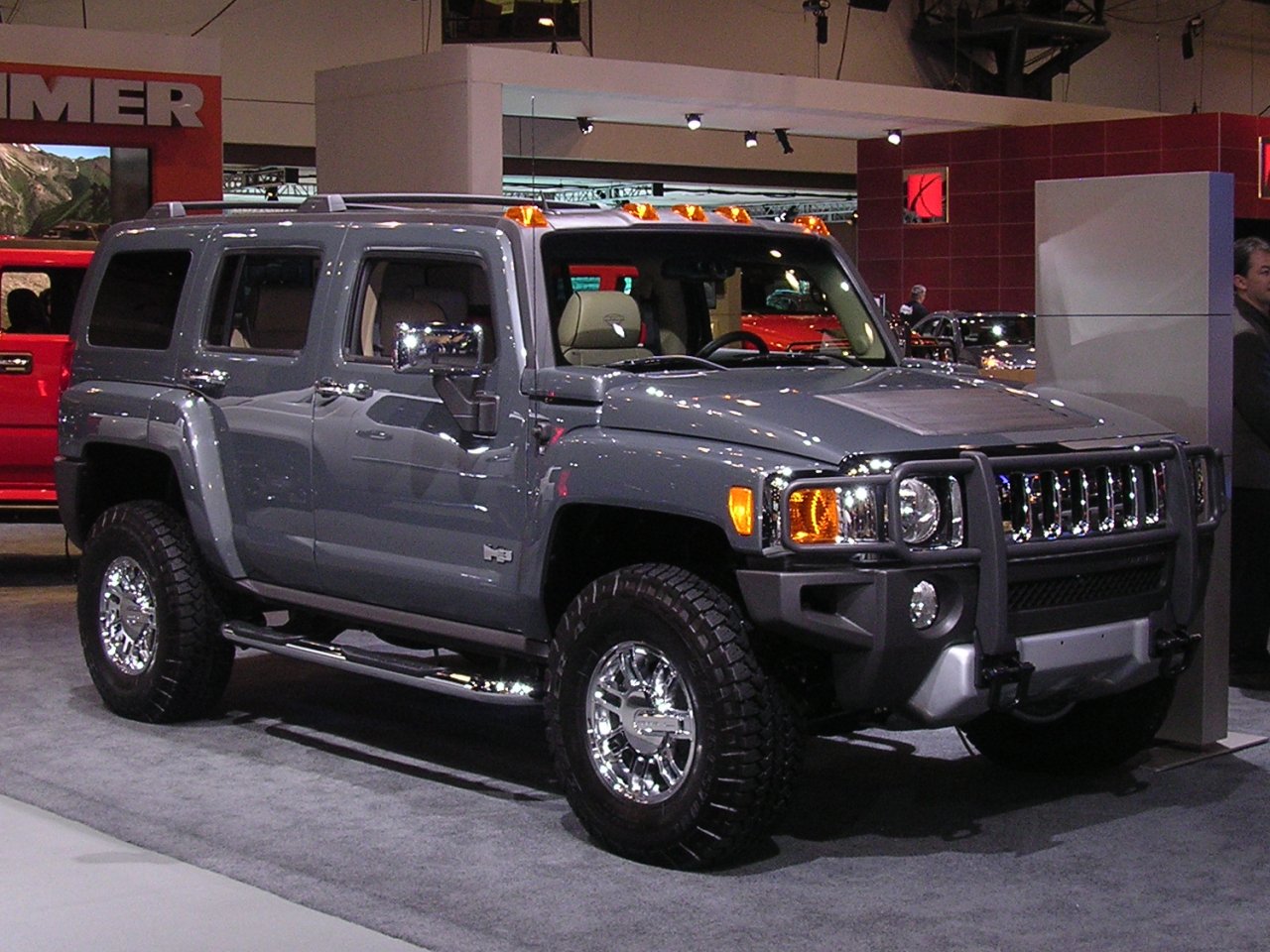 Hummer H3t Interior