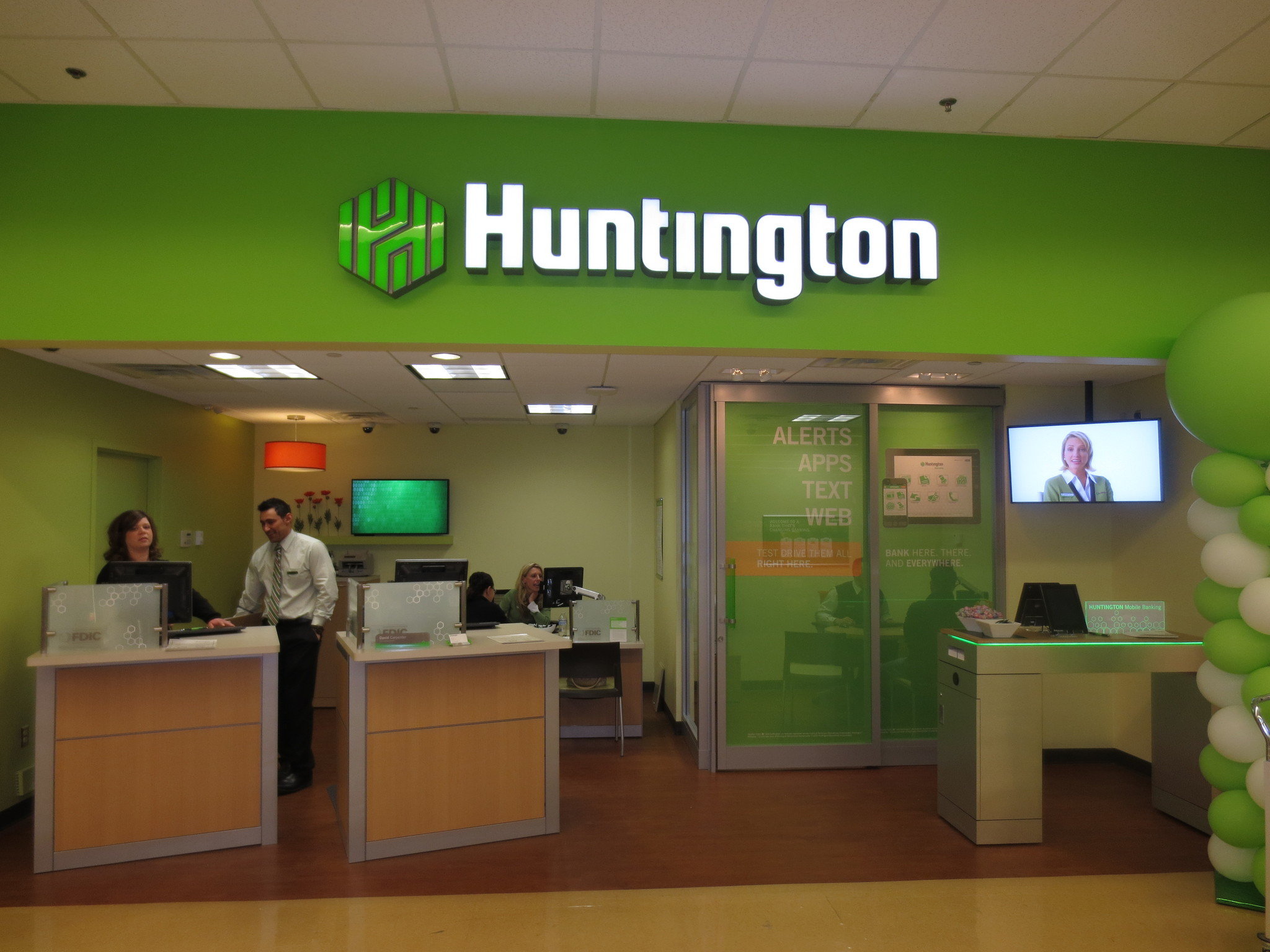 Huntington Bank Hours Kent Ohio