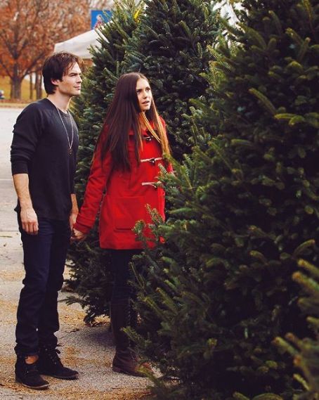 Ian And Nina Christmas Tree Shopping