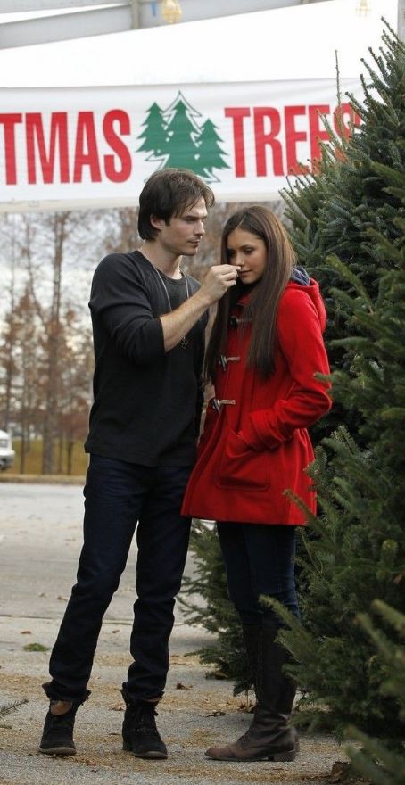 Ian And Nina Christmas Tree Shopping