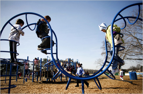 Images Of Children Playing At School