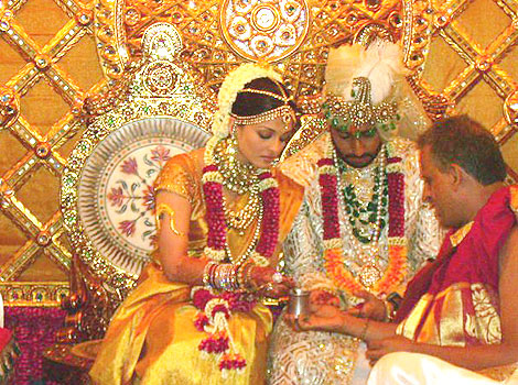 Indian Actress Aishwarya Rai Wedding Photos