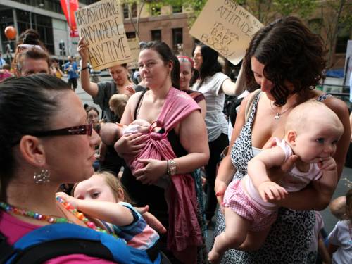 Indian Breast Feeding In Public