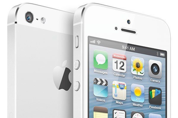 Iphone 4s Vs Iphone 5 White