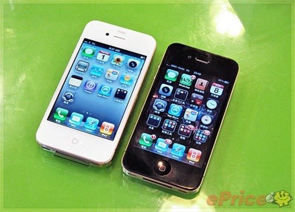 Iphone 4s White Vs Black