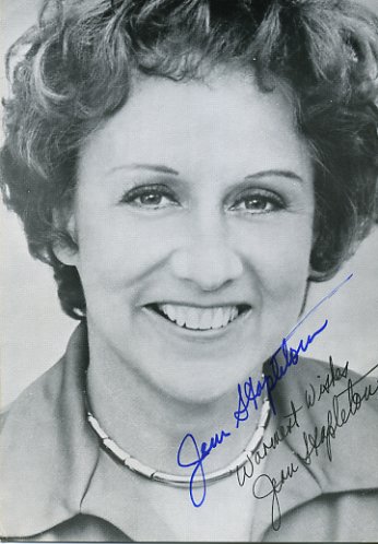 Jean Stapleton Alive Or Dead