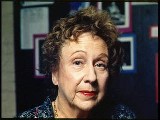 Jean Stapleton Death