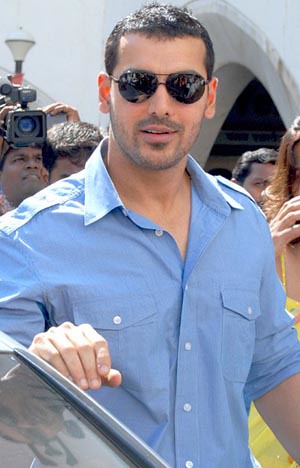 John Abraham Body