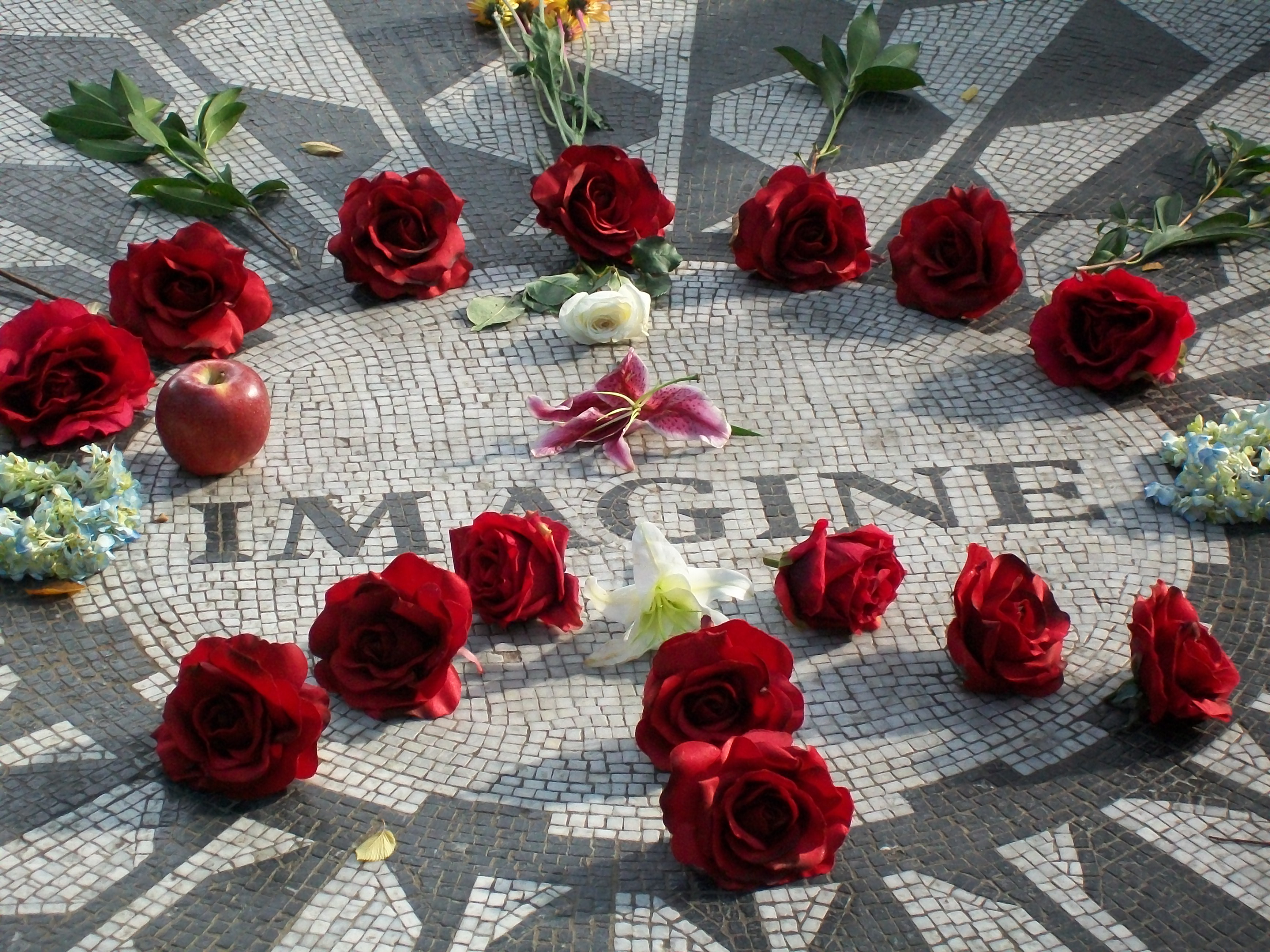 John Lennon Peace Sign Central Park