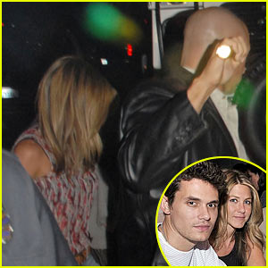 John Mayer And Jennifer Aniston Kissing