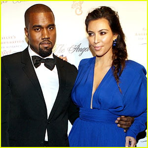 Latest Pregnancy Photos Of Kim Kardashian