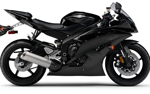 Latest Sports Bikes Photos